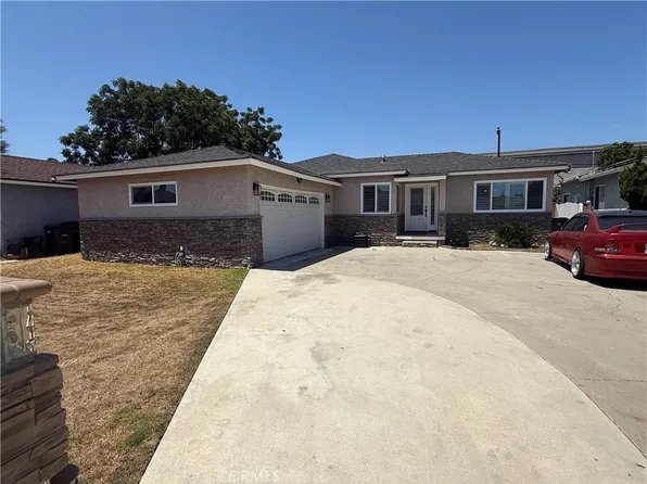 3327 Wolfe St, Lakewood, CA 90712