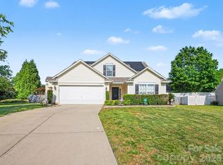 110 Humbold Pl, Mooresville, NC 28115