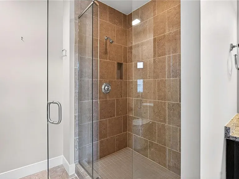 201 W Ponce De Leon Ave #702 — Photo 29