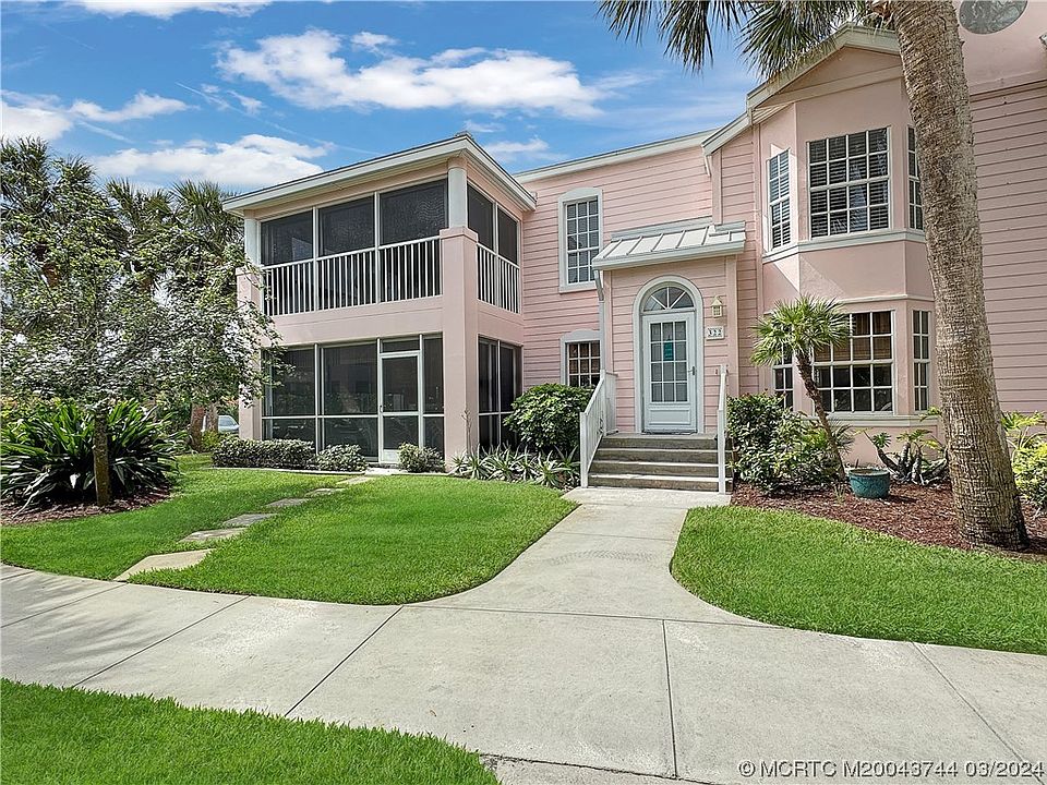 1st image of 401 NE Plantation Rd APT 322