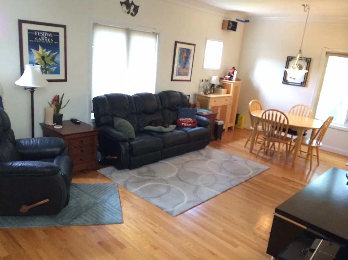2 bed, 2.5 bath, 1100 sqft, $2,300 — Photo 4