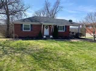 5633 Dry Ridge Rd, Cincinnati, OH 45252