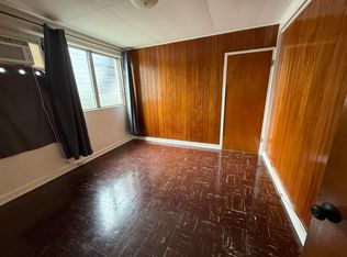 1704 Poki St APT 2A, Honolulu, HI 96822