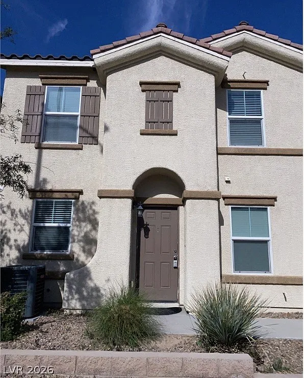 Building Photo - 1051 Admiral Emblem St