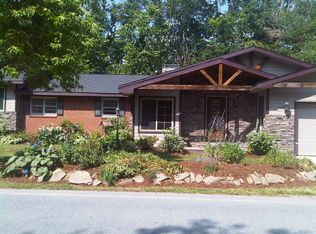 686 Stadium Dr, Boone, NC 28607