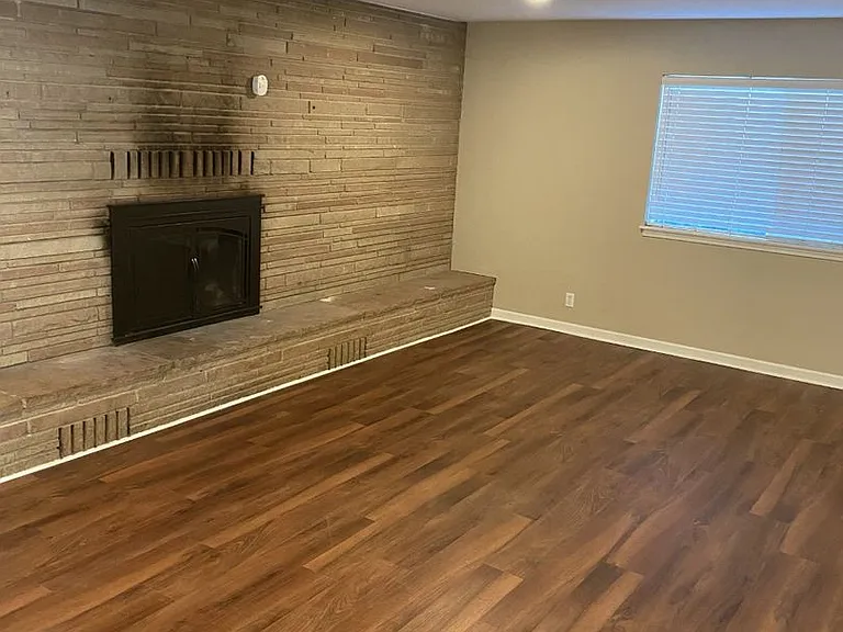 3952 Roesner Ave — Photo 11