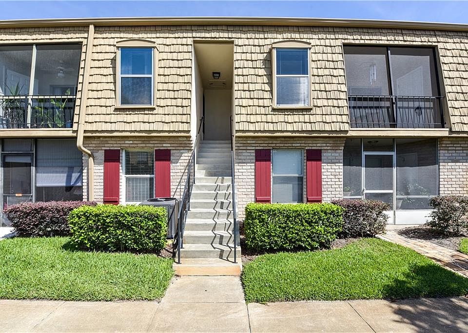 1st image of 200 Saint Andrews Blvd Unit 103