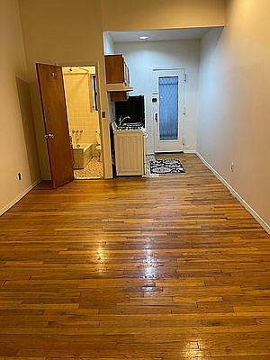 2nd image of 308 E 71st St #1C