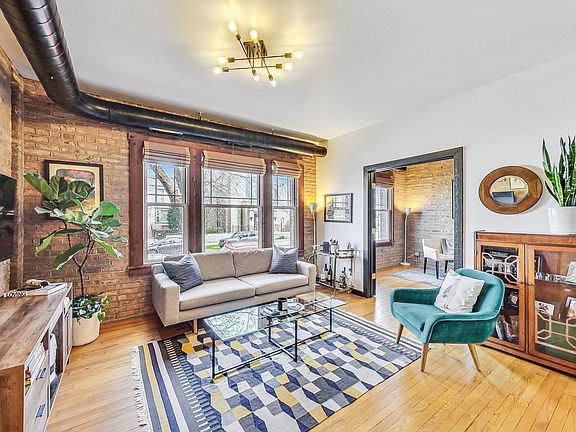 4th image of 1607 W Estes Ave APT 1