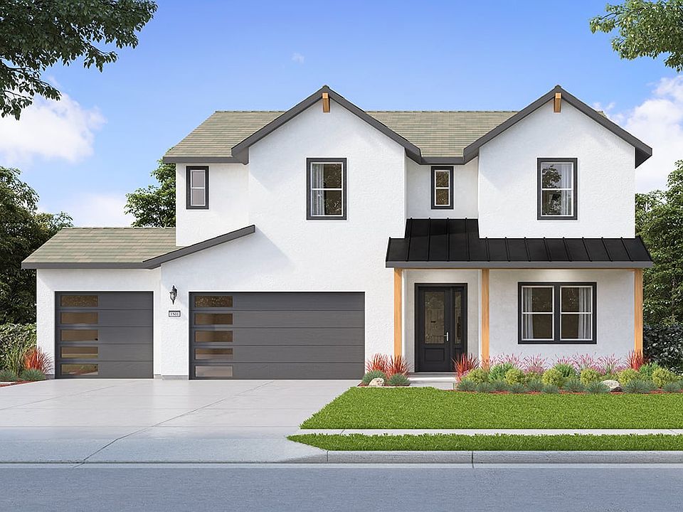 Ridgeline - Plan 15A - 3 Car Garage