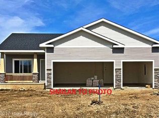 6486 NE 8th Ct, Des Moines, IA 50313