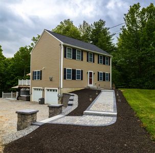 422 High Street, Boscawen, NH, 03303