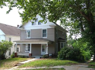702 McDonald St, Saint Joseph, MO 64505