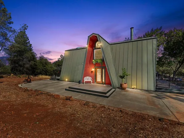 12810 Ranchero Way, Grass Valley, CA 95949