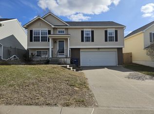 15309 Davidson St, Bennington, NE 68007