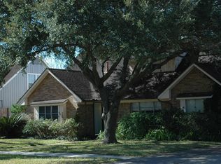 2708 Valley Forge Dr, Pasadena, TX 77502