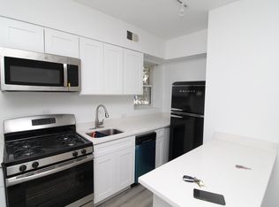 923 S Carpenter St #R, Chicago, IL 60607