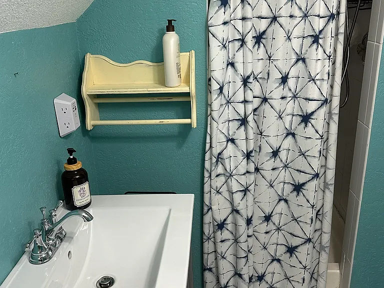 7319 Walnut St — Photo 14