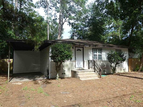 3rd image of 2805 Southwood Dr