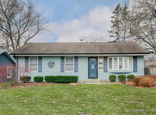 1202 S Sumner St, Wheaton, IL 60189