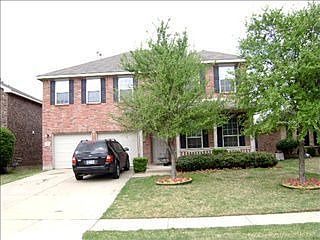 2nd image of 2860 Westover Dr