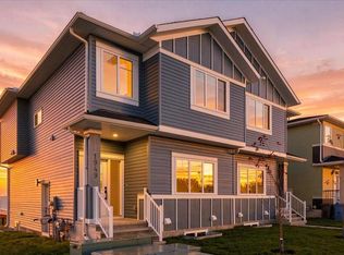 1949 SE McCaskill Dr, Crossfield, AB T0M 0S0