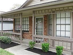 3rd image of 10411 Horseshoe Bend Dr