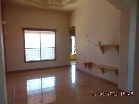 2nd image of 1913 W 42 1/2 St