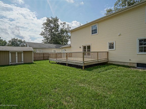 5th image of 1157 Eugene Dr