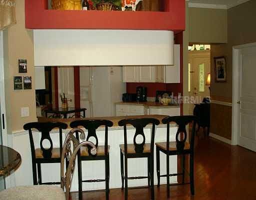 3rd image of 3504 Royal Ct