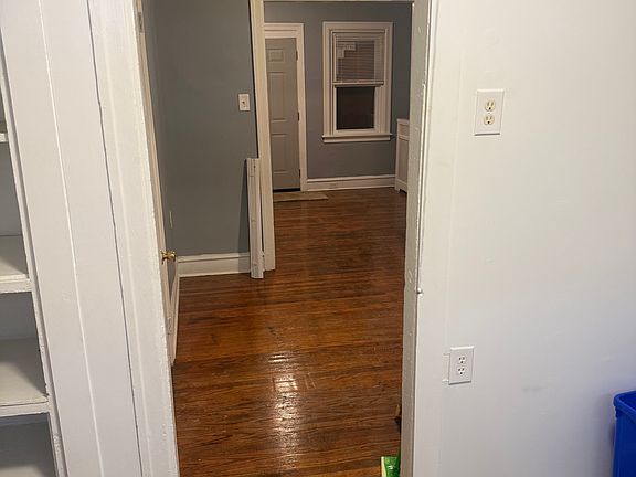 4th image of 5236 Marlow St