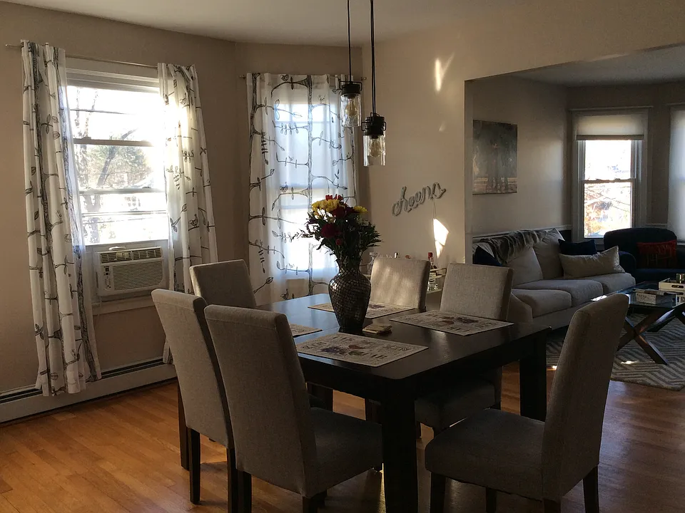 43 Whitman Ave #2