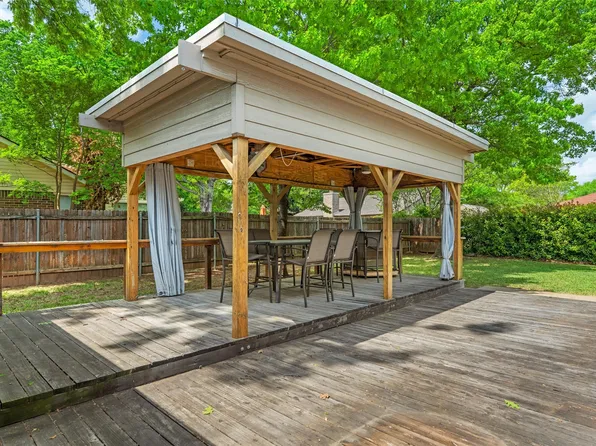 711 Hinsdale Dr, Arlington, TX 76006