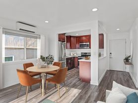 1101 N Flower Street