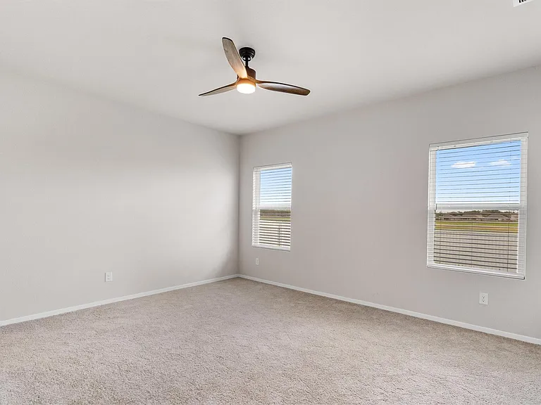 110 Keltic Dr — Photo 16