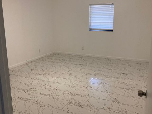 4th image of 199 NE 23rd St #199