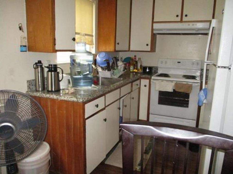 1st image of 845 Hillsdale Ave
