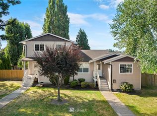 822 Lincoln St, Mount Vernon, WA 98273