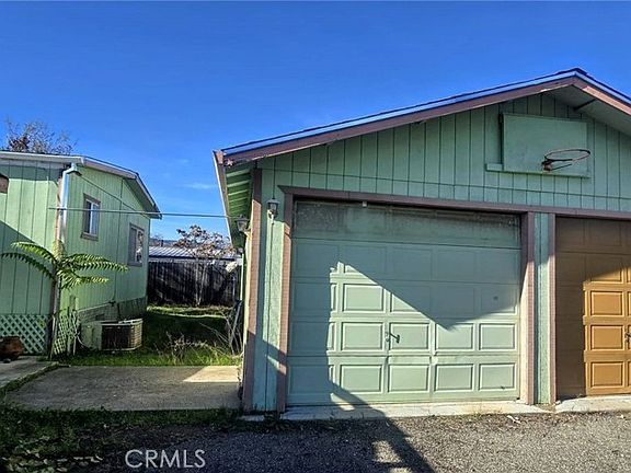 4th image of 20880 Saint Stephens Ave