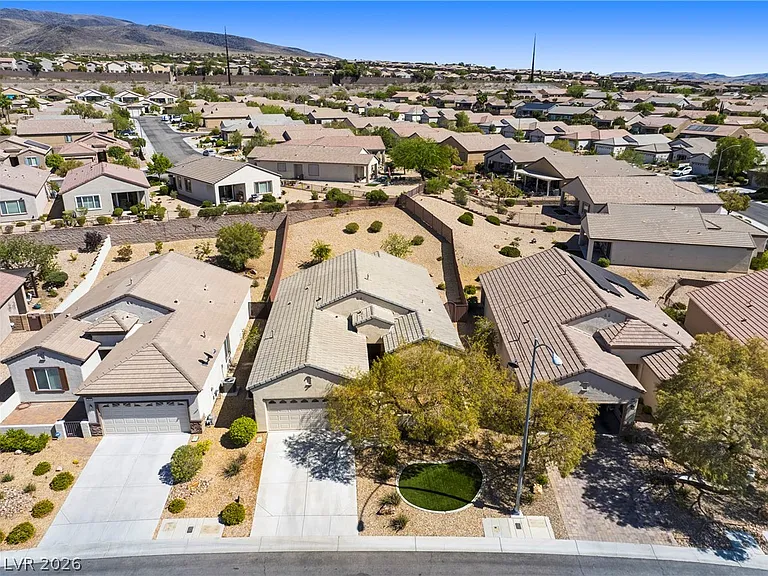 2635 Solera Moon Dr — Photo 37