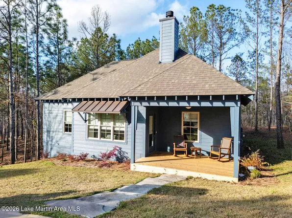 46 Village Cir, Dadeville, AL 36853