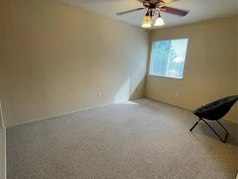3454 Flowstone Ln — Photo 13