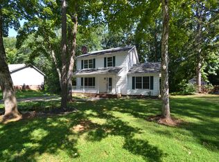 412 Trappers Run Dr, Cary, NC 27513