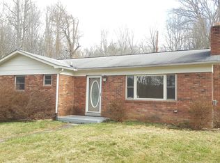 39 Liberty Cir, Candler, NC 28715