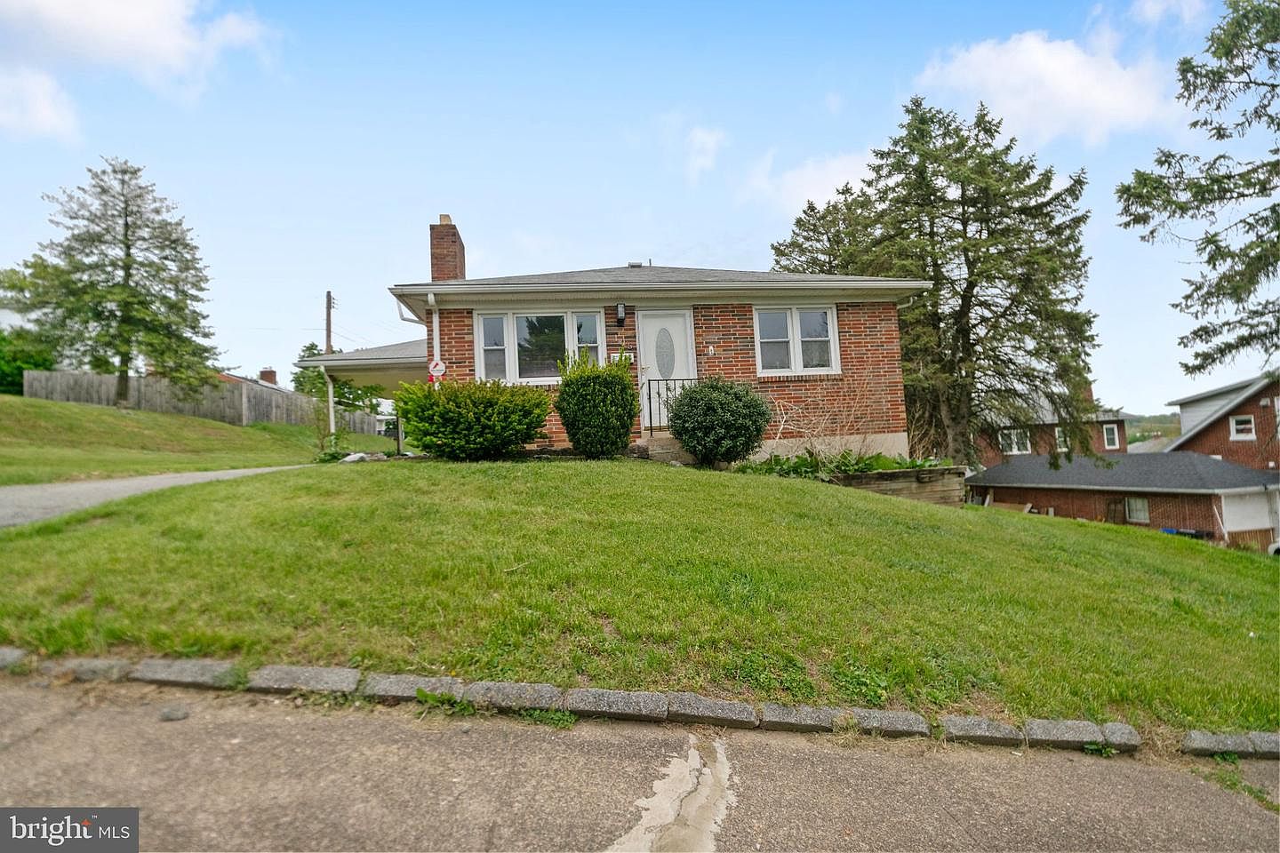 105 N 30th St, Harrisburg, PA 17111 | MLS #PADA2059296 | Zillow