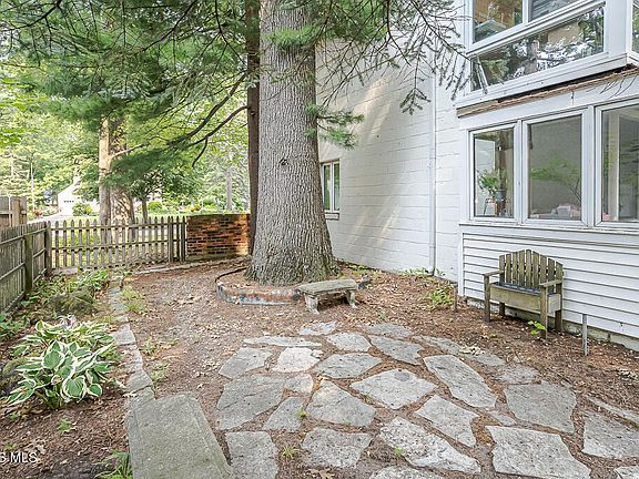 4th image of 3470 Goddard Rd