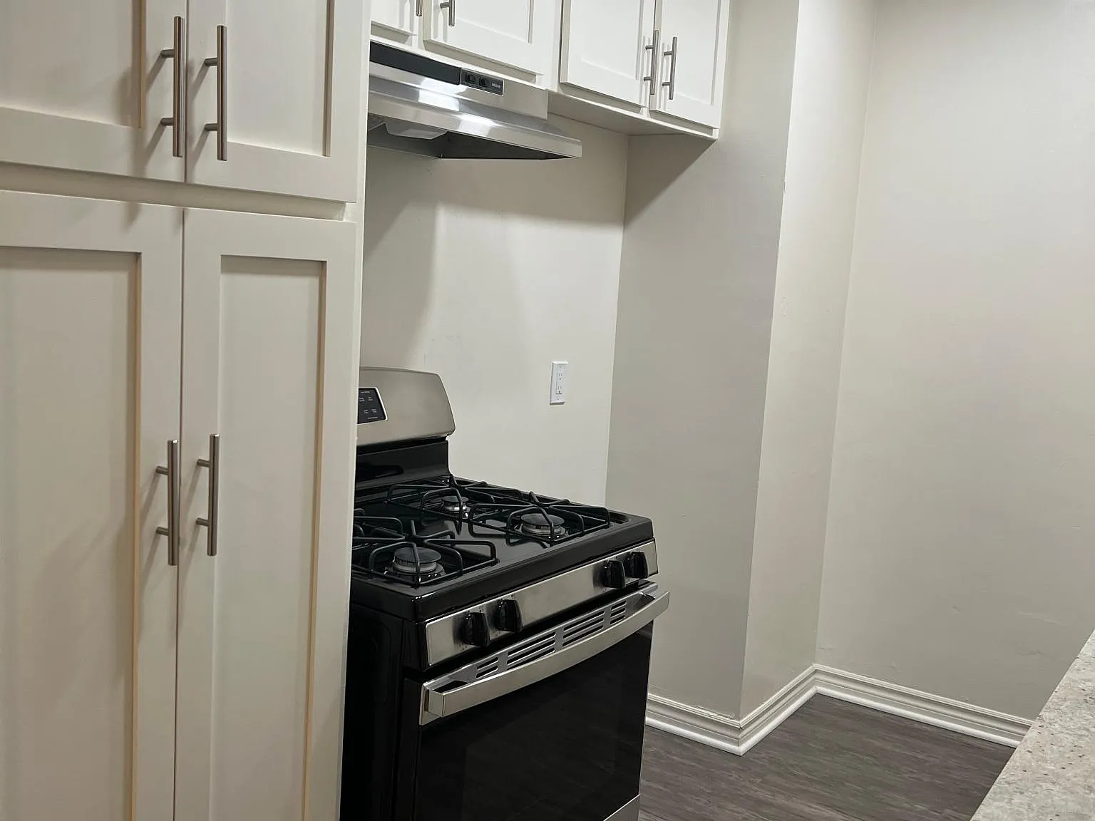 Heather Apartments — Photo 3