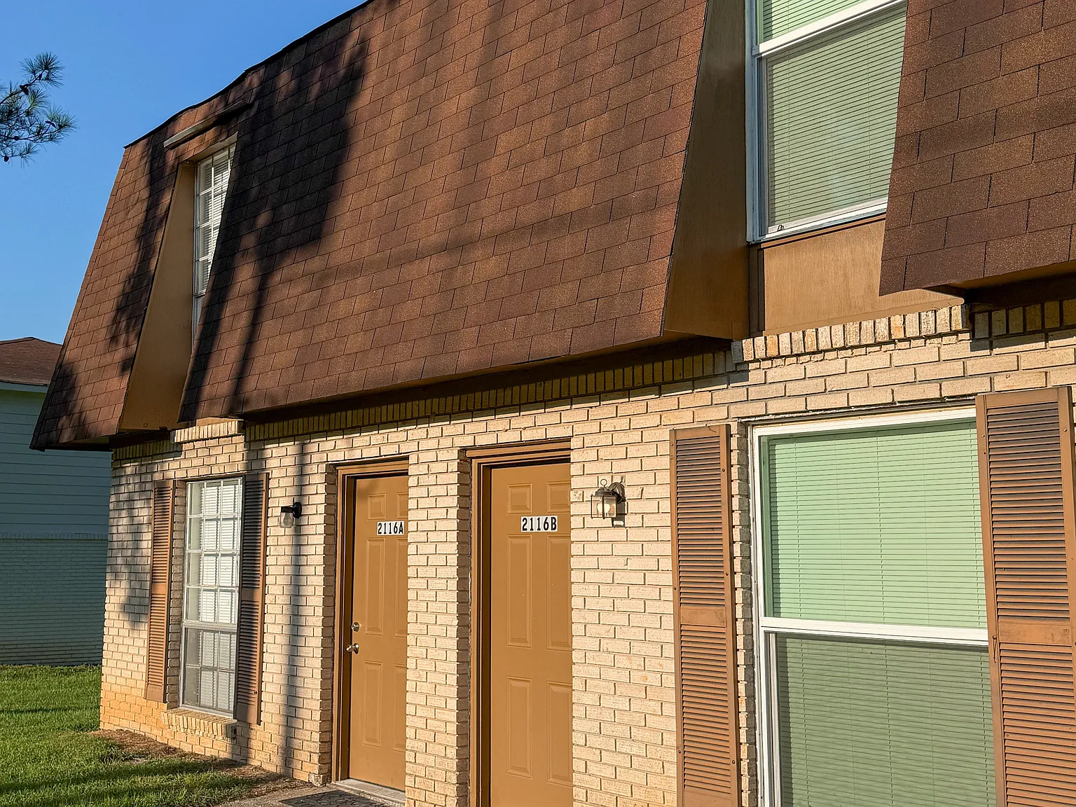 2 bed, 900 sqft, $1,000 — Photo 1