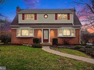 1045 Grandview Blvd, Lancaster, PA 17601