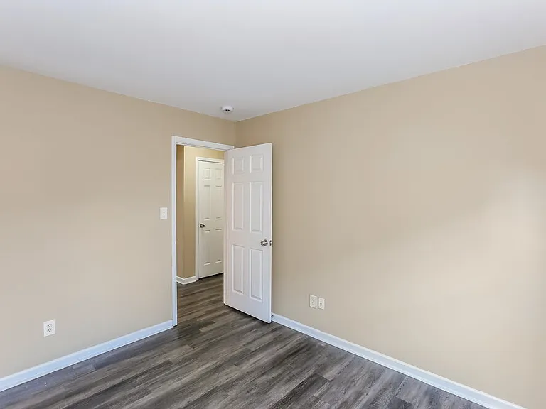 1563 Hollow Maple Dr — Photo 13